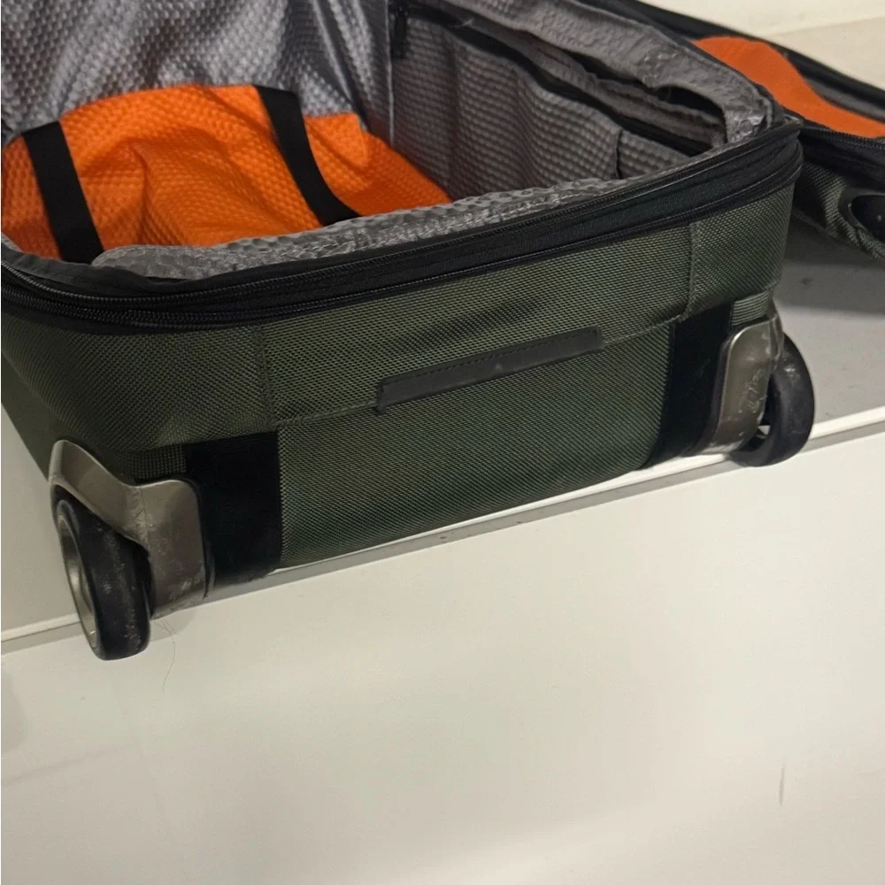 TUMI Olive Green Carry-On Travel Bag Luggage Suitcase